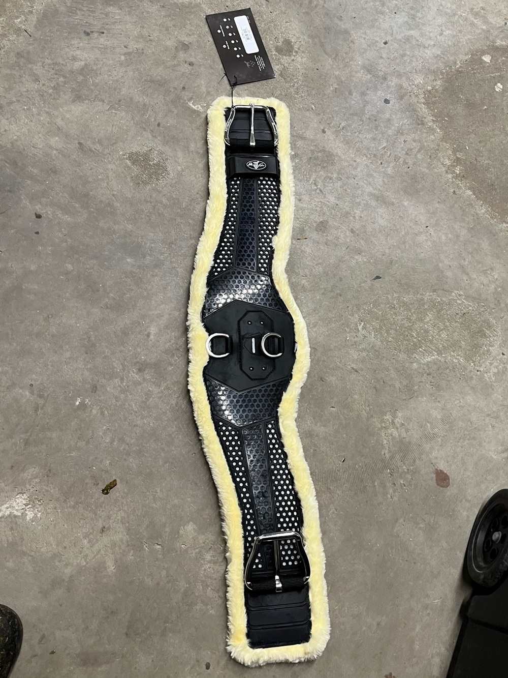Professional Choice western girth